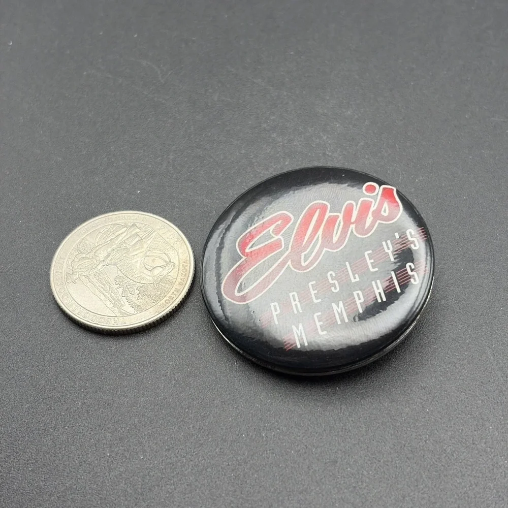 Elvis Presley's Memphis Tennessee Button Lapel Hat‎ Pin